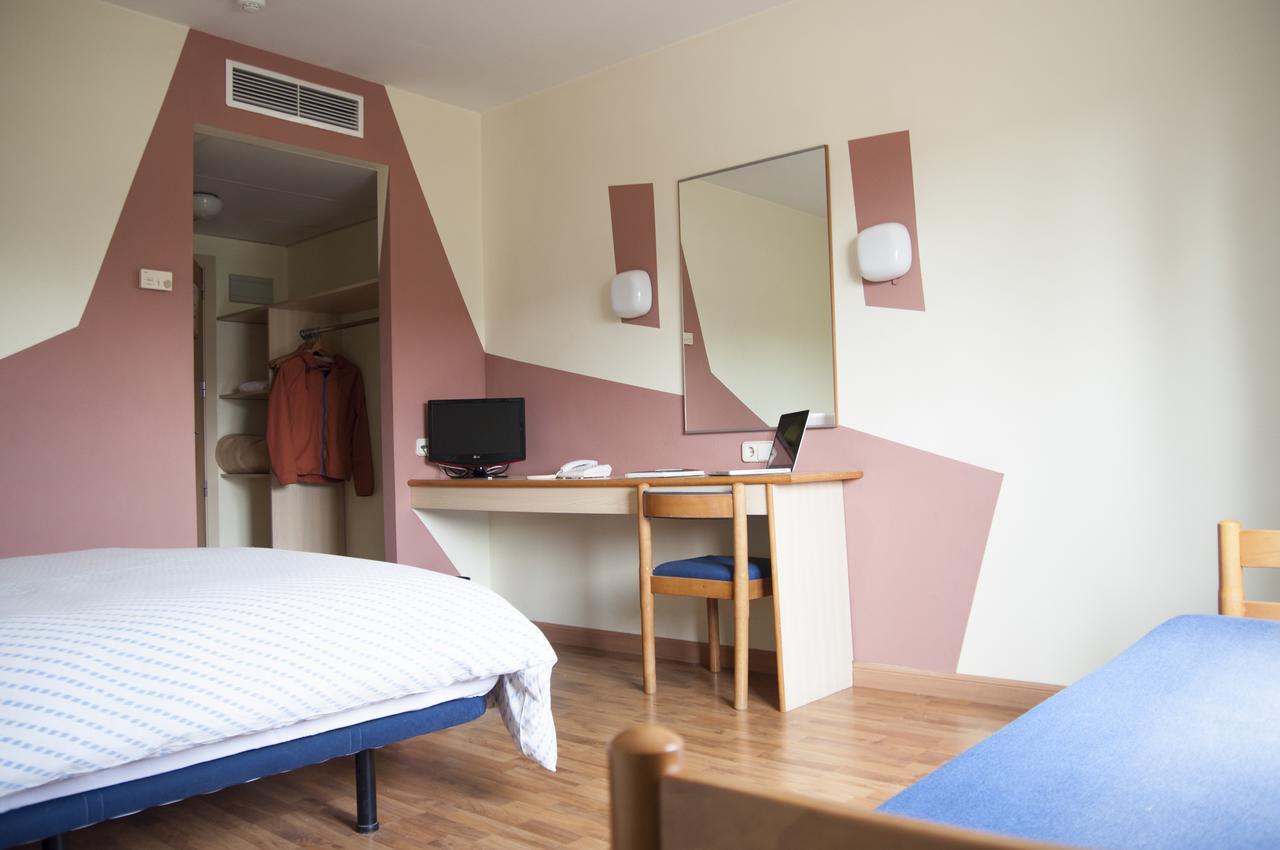 Hotel Aragon La Puebla De Alfinden Екстериор снимка